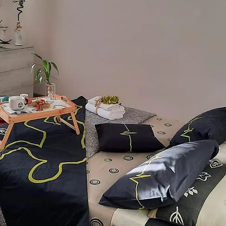 Ai Piedi Del Centro Storico * كاستيغليون ديل لاغو